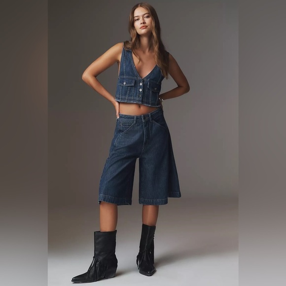 Pilcro Tops - 🆕 NWT Anthropologie Pilcro Coastal Cutoff V-Neck Denim Top